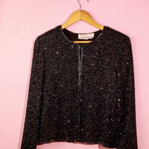 Chaqueta con piedras